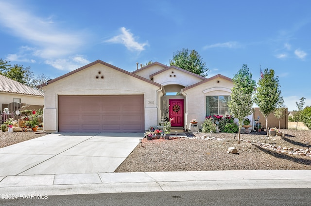 view of front facade featuring a garage