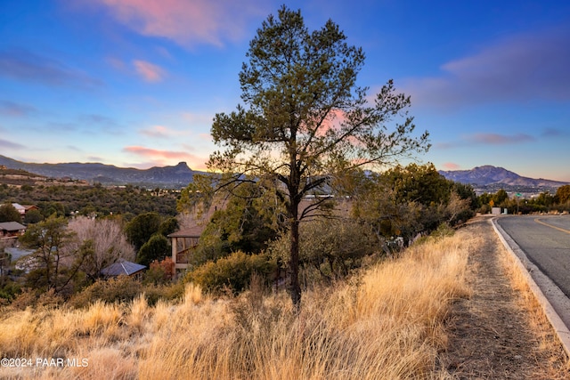 Listing photo 3 for 450 Broadview Dr, Prescott AZ 86303