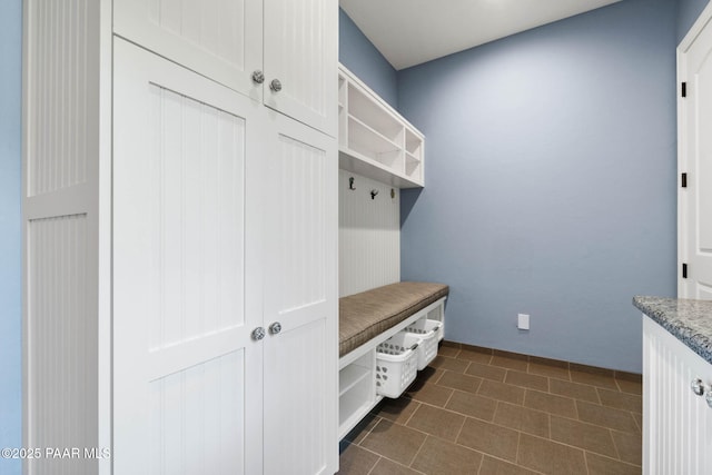 2469 W Post Oak Dr, Prescott, AZ 86305 - view of mudroom