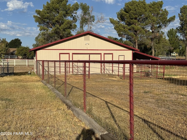 exterior space featuring a rural view