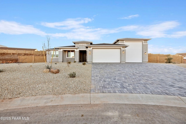 view of front facade with a garage