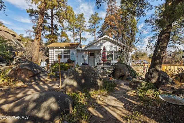 view of front of home