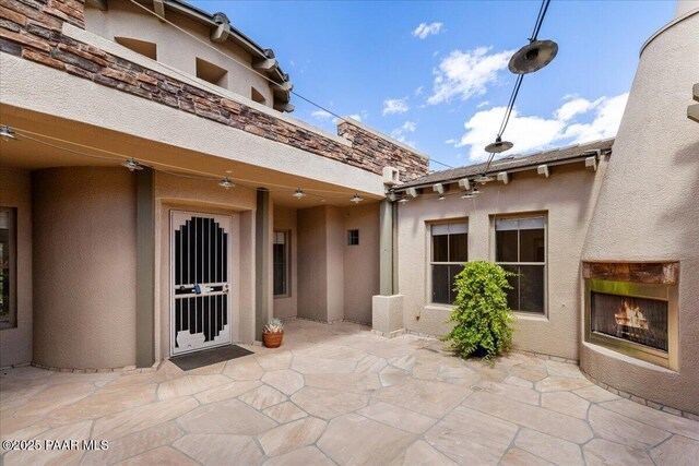 5560 W Halcyone Cir, Prescott, AZ 86305 - birds eye view of property with a residential view and a mountain view