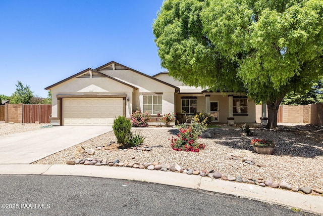 7812 E Rusty Spur Trl, Prescott Valley, AZ 86315 - single story home featuring driveway, stucco siding, and a garage