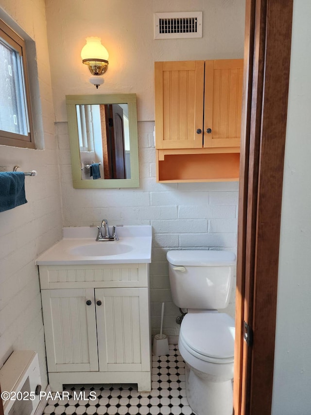 1024 W Copper Basin Rd, Prescott, AZ 86303 - half bath featuring vanity and tile patterned flooring