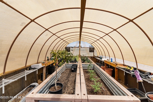 26455 N Bull Snake Rd, Paulden, AZ 86314 - miscellaneous room featuring vaulted ceiling