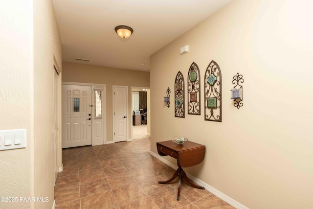 12933 Ponce St, Dewey-Humboldt, AZ 86327 - hallway with baseboards