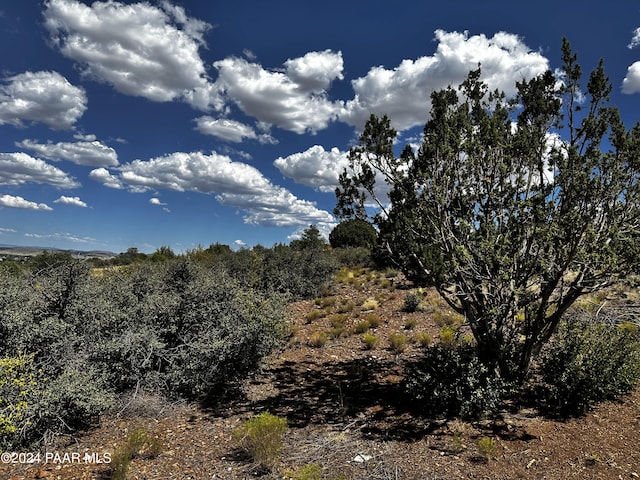 Listing photo 2 for 3725 W Road Runner Dr, Chino Valley AZ 86323