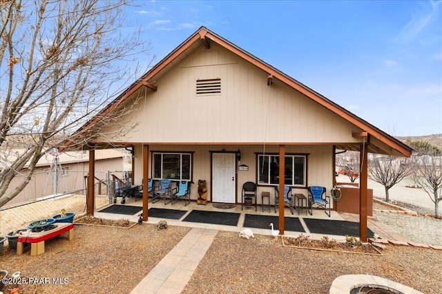 view of front facade featuring covered porch