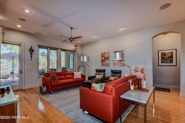 1690 Stable Rock Rd, Prescott, AZ 86303 - living area featuring light wood-style flooring, visible vents, ceiling fan, baseboards, and recessed lighting