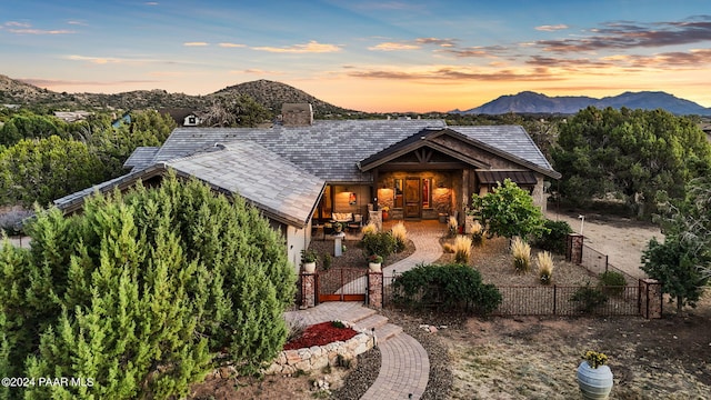 view of front facade featuring a mountain view