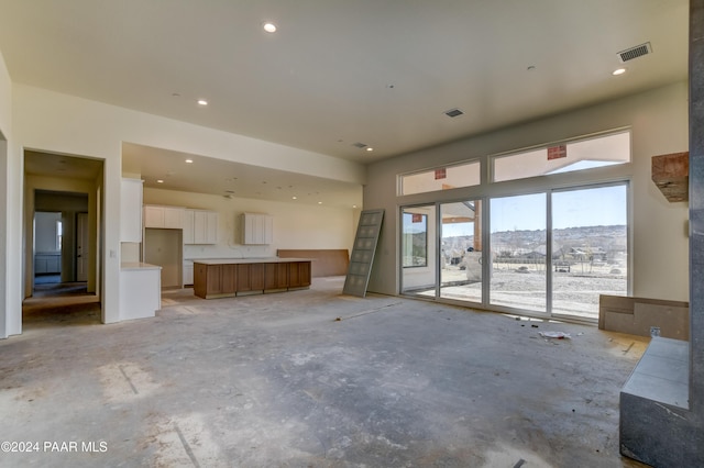 view of unfurnished living room