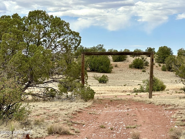 64735 N Flaming Star Dr, Seligman, AZ 86337 - photo 8