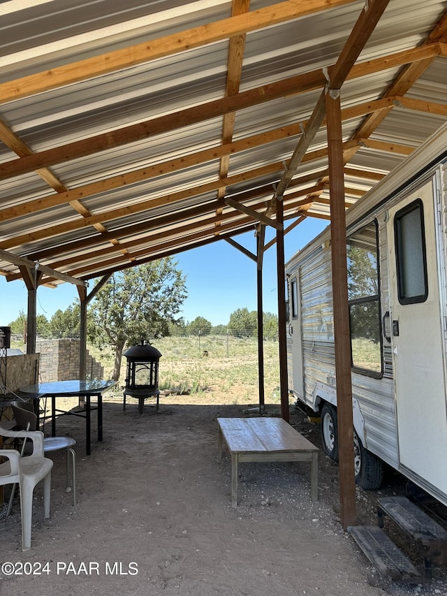 Listing photo 2 for 228 Flying Wrench Rd, Ash Fork AZ 86320