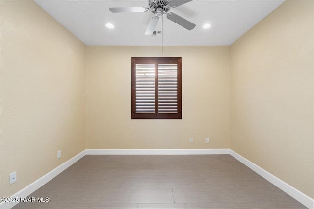 unfurnished room featuring ceiling fan