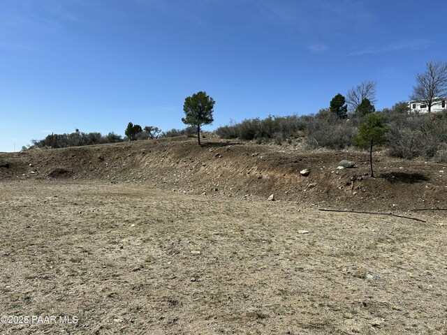 16776 W Trap Rd, Peeples Valley, AZ 86332