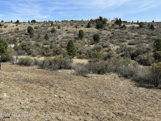 16776 W Trap Rd, Peeples Valley, AZ 86332