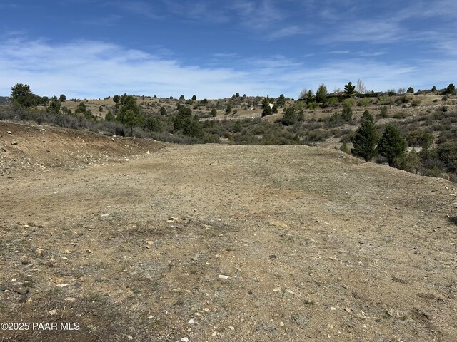 16776 W Trap Rd, Peeples Valley, AZ 86332