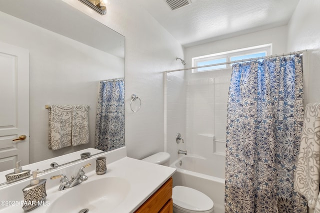 1634 Addington Dr, Prescott, AZ 86301 - bathroom with vanity and shower / tub combo with curtain