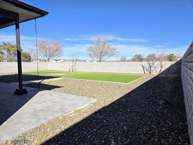 view of yard with a patio area