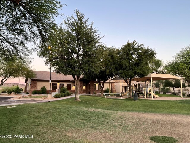 1819 W Deer Creek Rd, Phoenix, AZ 85045 - view of front of home with a front lawn
