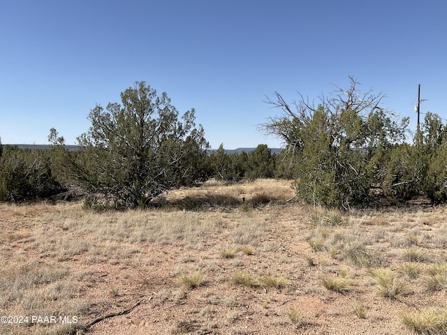 Listing photo 2 for 26797 W Fort Rock Rd, Seligman AZ 86337