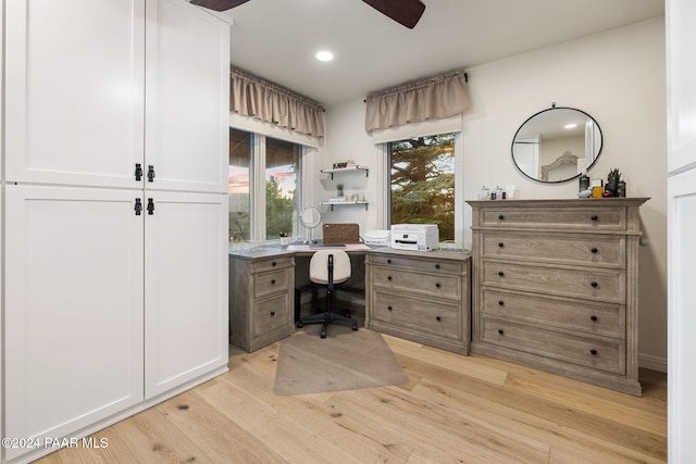 office area featuring light wood-type flooring and ceiling fan