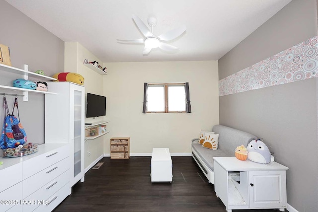 bedroom featuring dark wood finished floors, baseboards, and ceiling fan