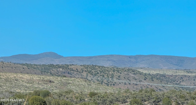 20850 E Larry Ln, Mayer, AZ 86333