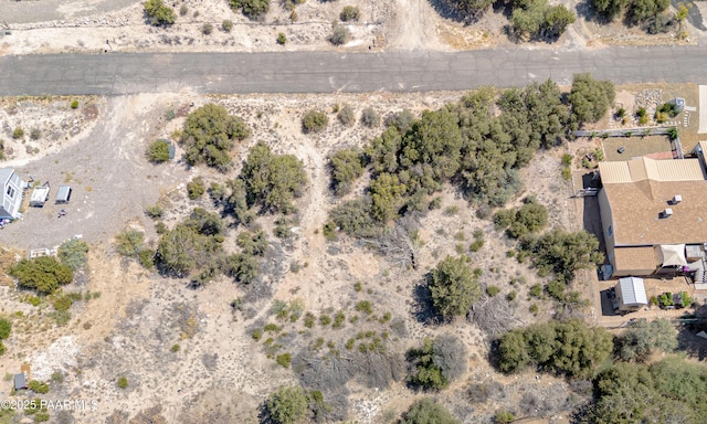 20850 E Larry Ln, Mayer, AZ 86333