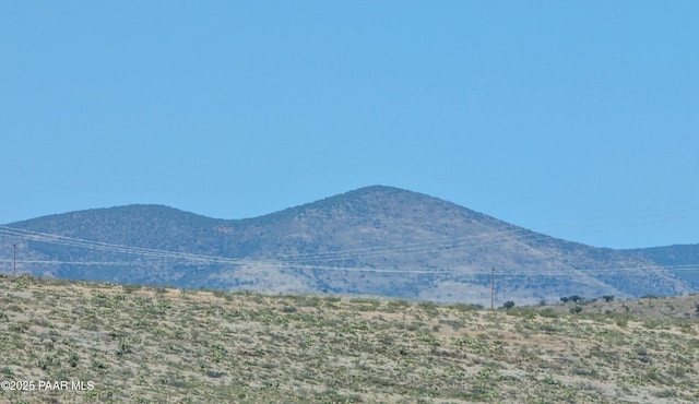 20850 E Larry Ln, Mayer, AZ 86333