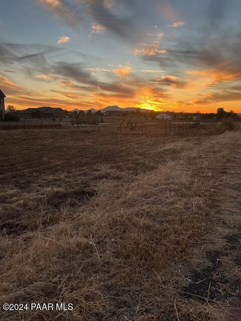 9305 E Tatanka Trl, Prescott Valley, AZ 86315 - photo 4