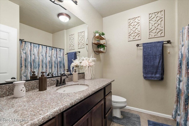 2360 W Bridle Path Rd, Prescott, AZ 86305 - full bathroom with toilet, vanity, tile patterned floors, baseboards, and a shower with curtain
