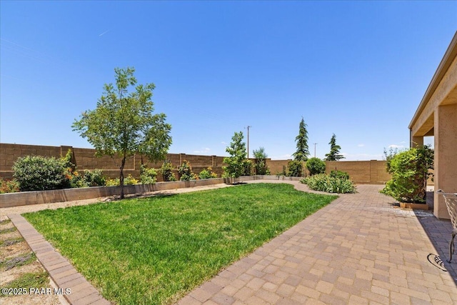 5510 N Foster Pl, Prescott Valley, AZ 86314 - fenced backyard featuring a patio area