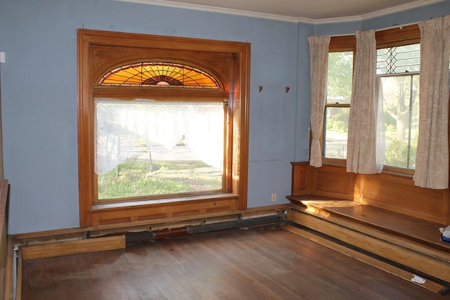 details with crown molding and hardwood / wood-style flooring