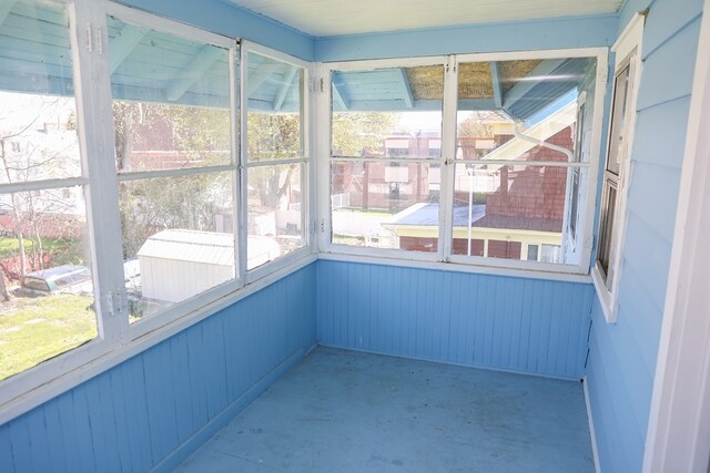 view of unfurnished sunroom