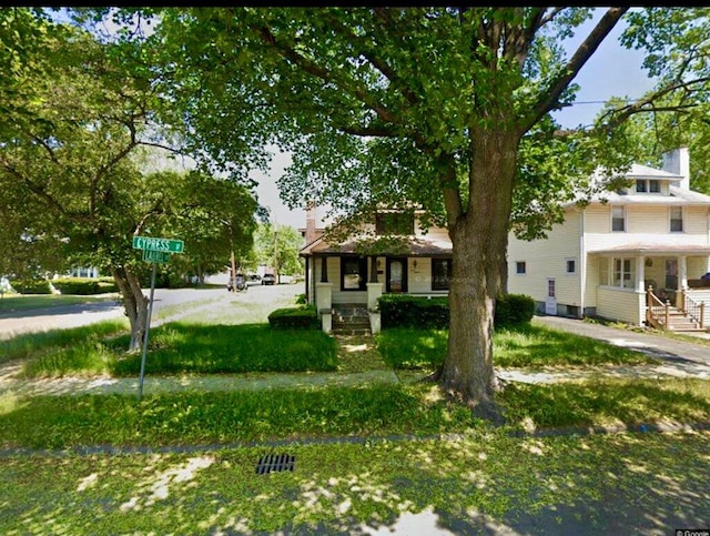 view of front of property with covered porch