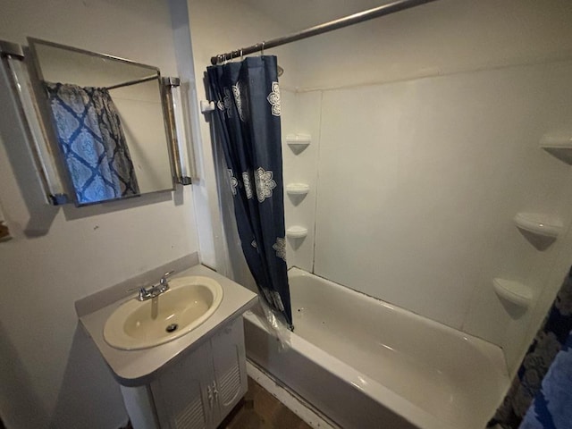 full bathroom with vanity, toilet, and shower / bathtub combination with curtain