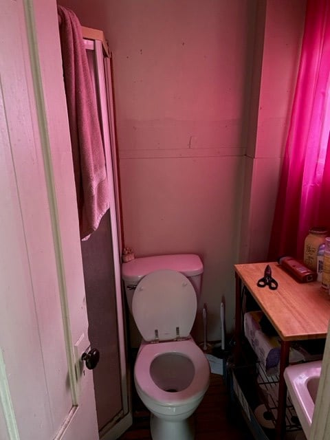 bathroom with toilet