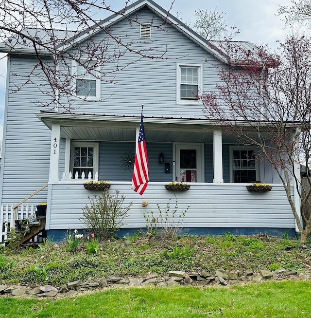 view of front facade featuring covered porch