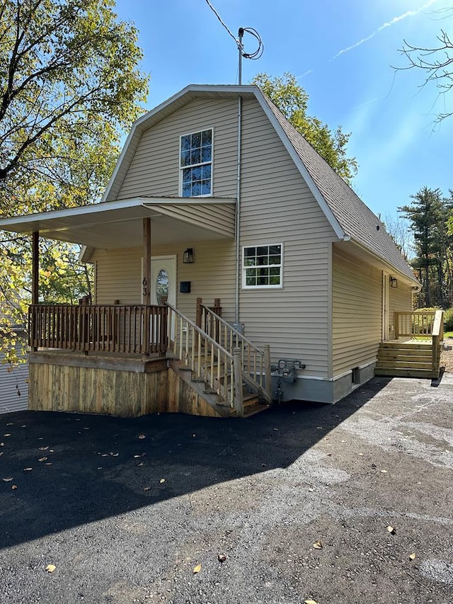 exterior space featuring covered porch