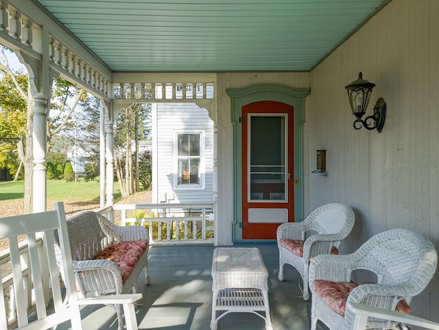 view of sunroom / solarium