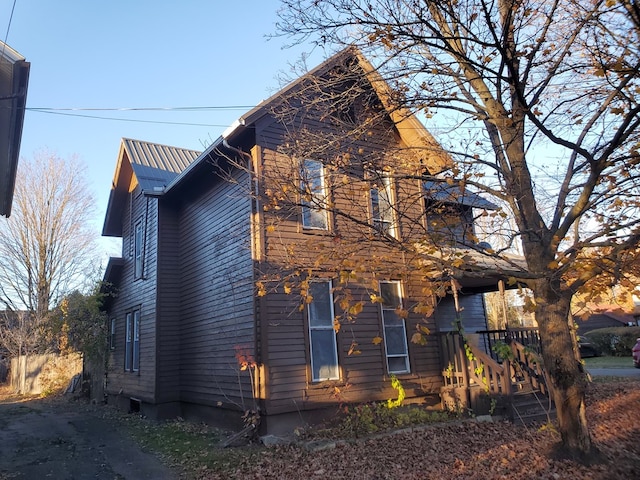 view of front of house