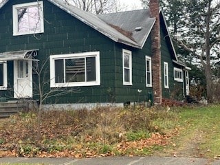 view of side of property