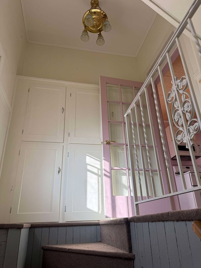 interior details featuring ornamental molding