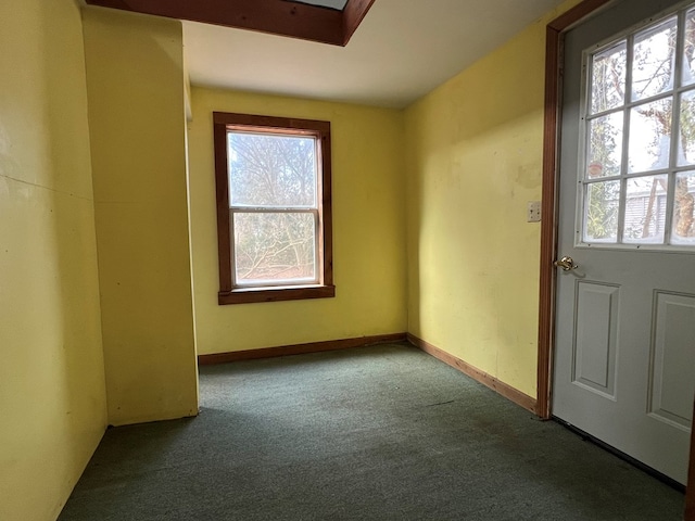 view of carpeted spare room