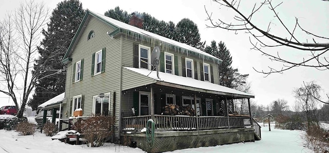 view of front facade featuring a porch