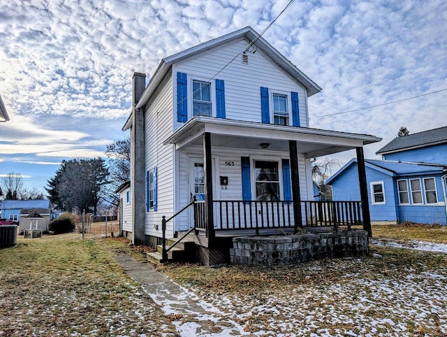 view of front of home featuring covered porch