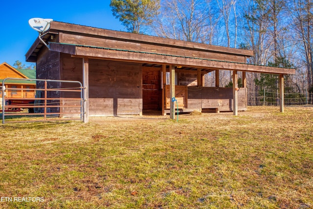 view of outbuilding