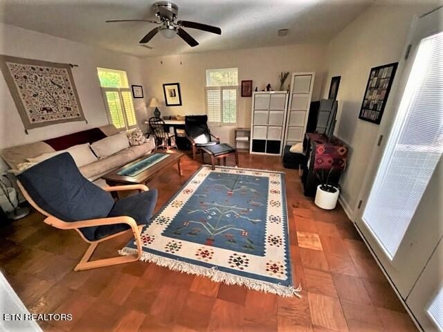 496 Yonside Dr, Sparta, TN 38583 - photo 18